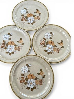 Vintage Crown Manor Dinner Plates Autumn Blossom Set of 4 - 10.5”   Handpainted